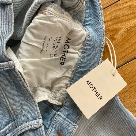 Mother Hustler Roller Flood Jean - Picture 5 of 7